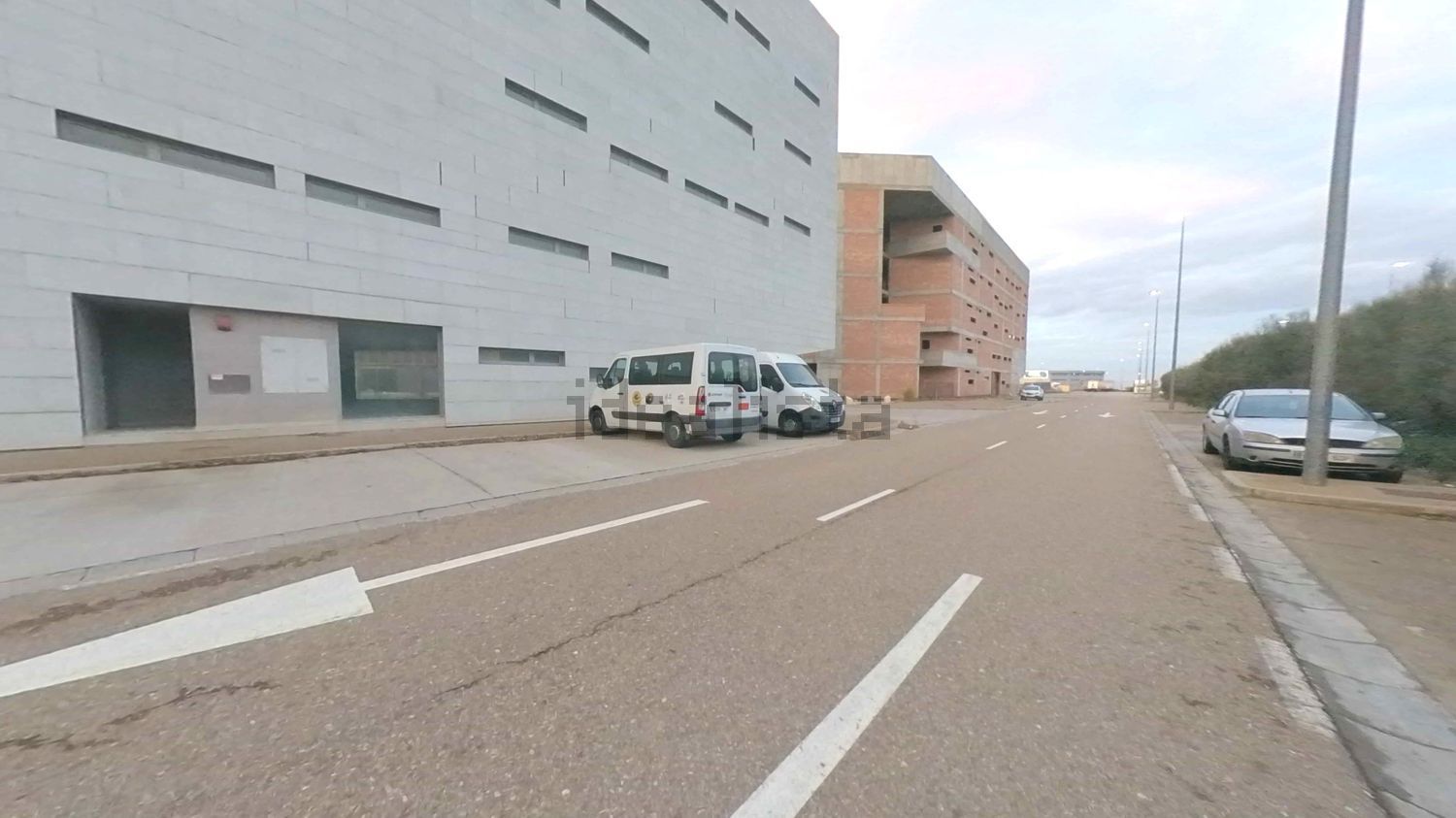 Imagen 02 de Oficina privada en venta en Calle Osca, Plaza, Zaragoza