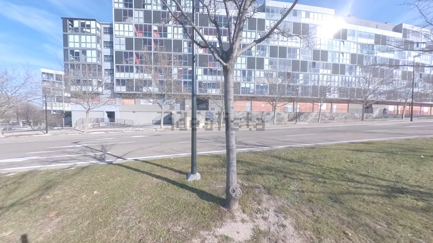 Imagen 02 de Local en venta en Avenida de Casablanca, Montecanal-Valdespartera-Rosales del Canal, Zaragoza