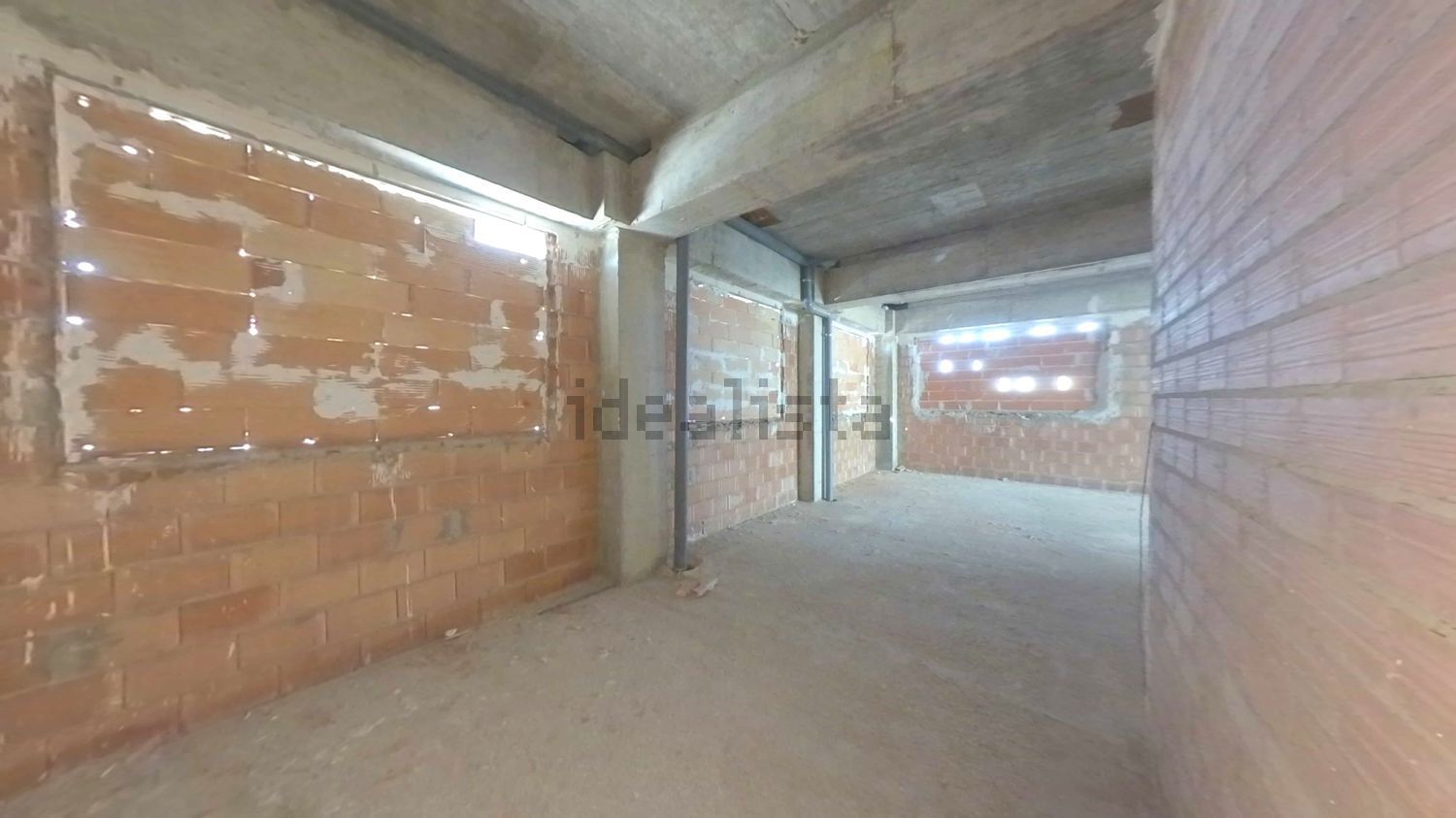 Imagen 06 de Local en venta en Avenida de Casablanca, Montecanal-Valdespartera-Rosales del Canal, Zaragoza