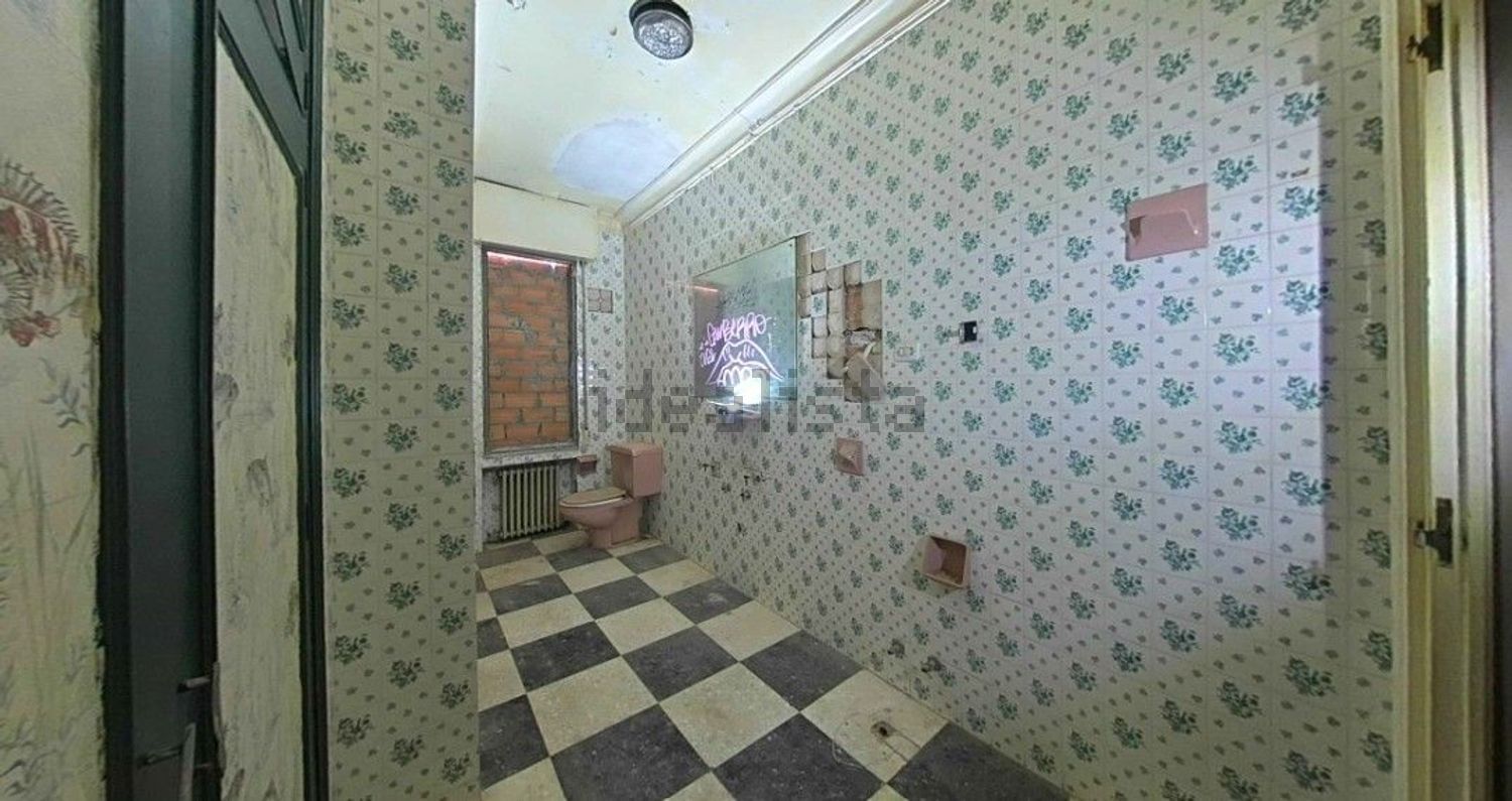 Imagen 22 de Casa o chalet independiente en venta en Avenida Cuesta, Villamediana de Iregua
