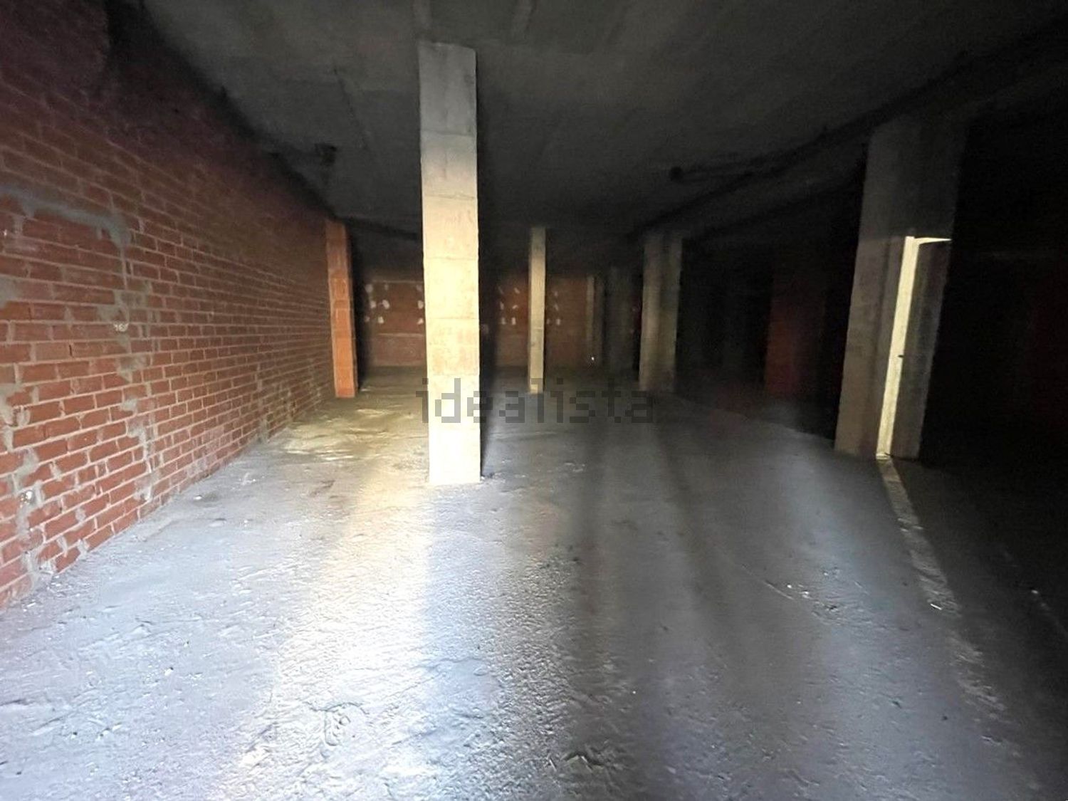 Imagen 06 de Local en venta en Avenida de la Cemba, Flores de Sil, Ponferrada