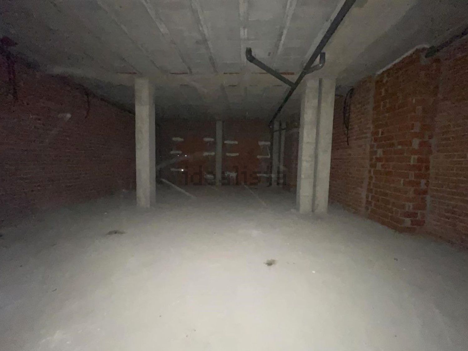 Imagen 10 de Local en venta en Avenida de la Cemba, Flores de Sil, Ponferrada