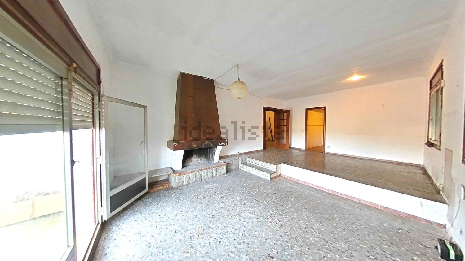Imagen 04 de Casa o chalet independiente en venta en Calle de Maria Sunyol, Castellví de Rosanes