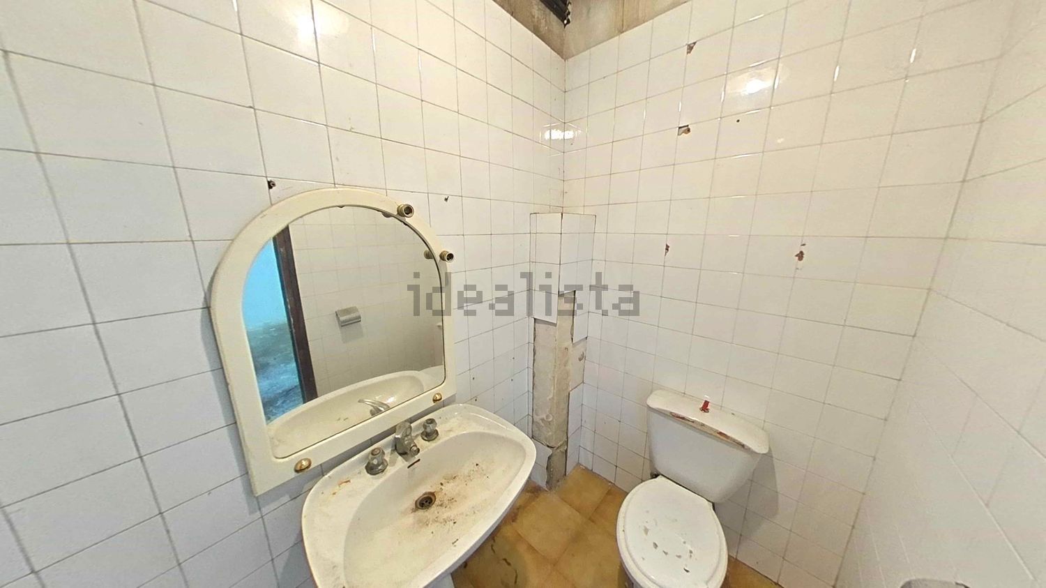 Imagen 33 de Casa o chalet independiente en venta en Calle de Maria Sunyol, Castellví de Rosanes