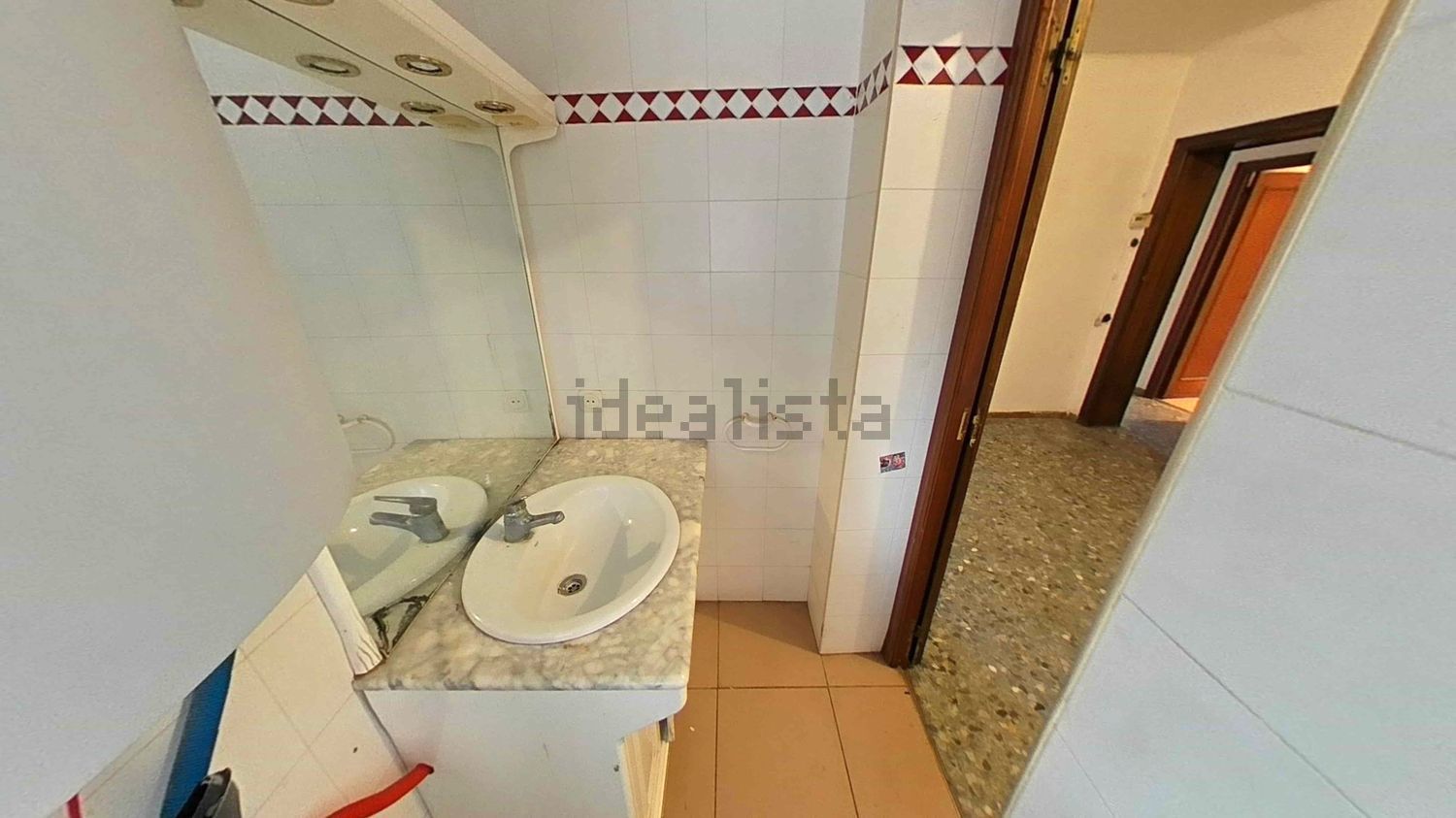 Imagen 36 de Casa o chalet independiente en venta en Calle de Maria Sunyol, Castellví de Rosanes