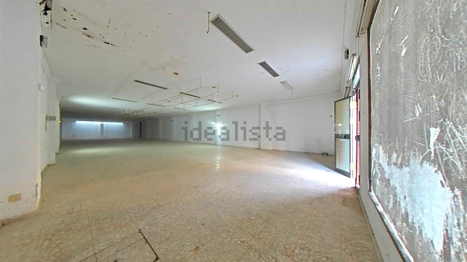 Imagen 14 de Local en venta en Calle Ramón y Cajal, Mairena del Alcor