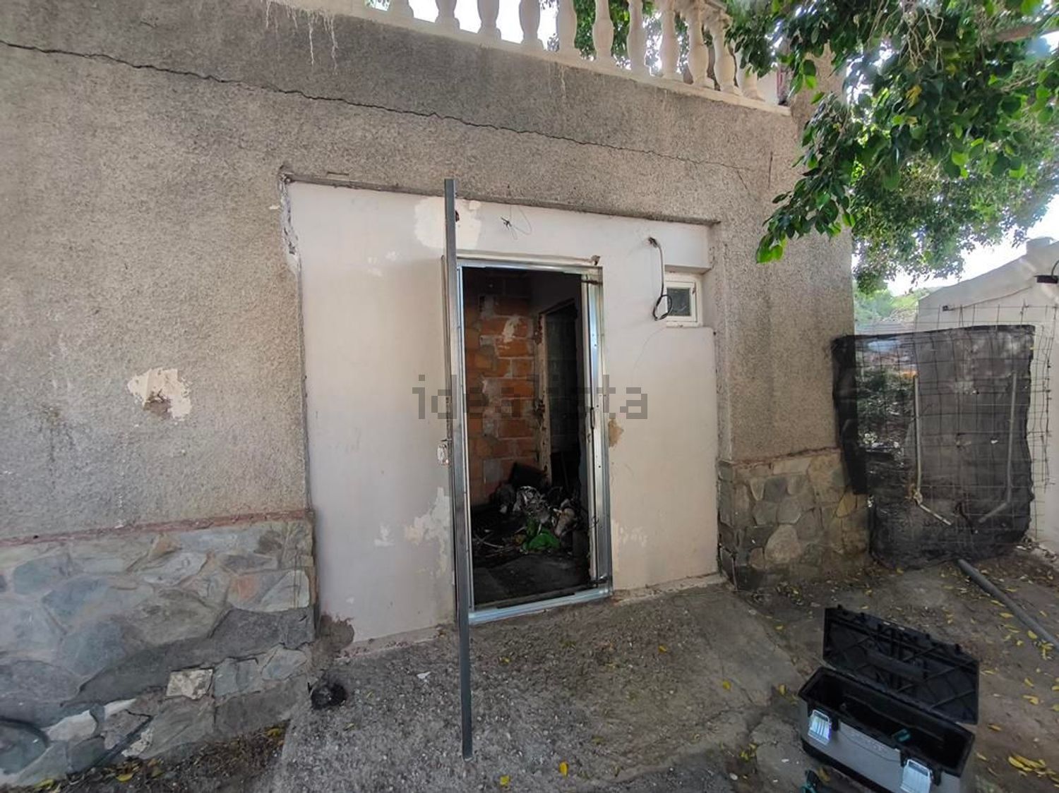 Imagen 04 de Chalet adosado en venta en Calle Potera, La Chanca - Pescadería, Almería