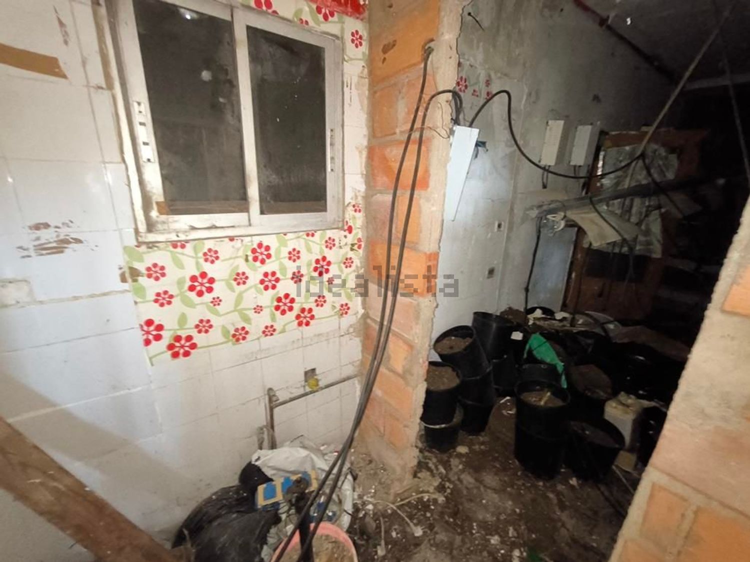 Imagen 07 de Chalet adosado en venta en Calle Potera, La Chanca - Pescadería, Almería