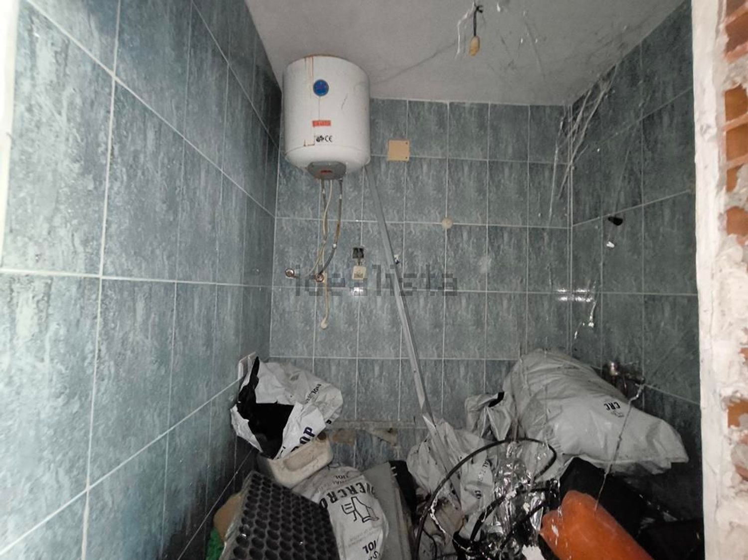 Imagen 08 de Chalet adosado en venta en Calle Potera, La Chanca - Pescadería, Almería
