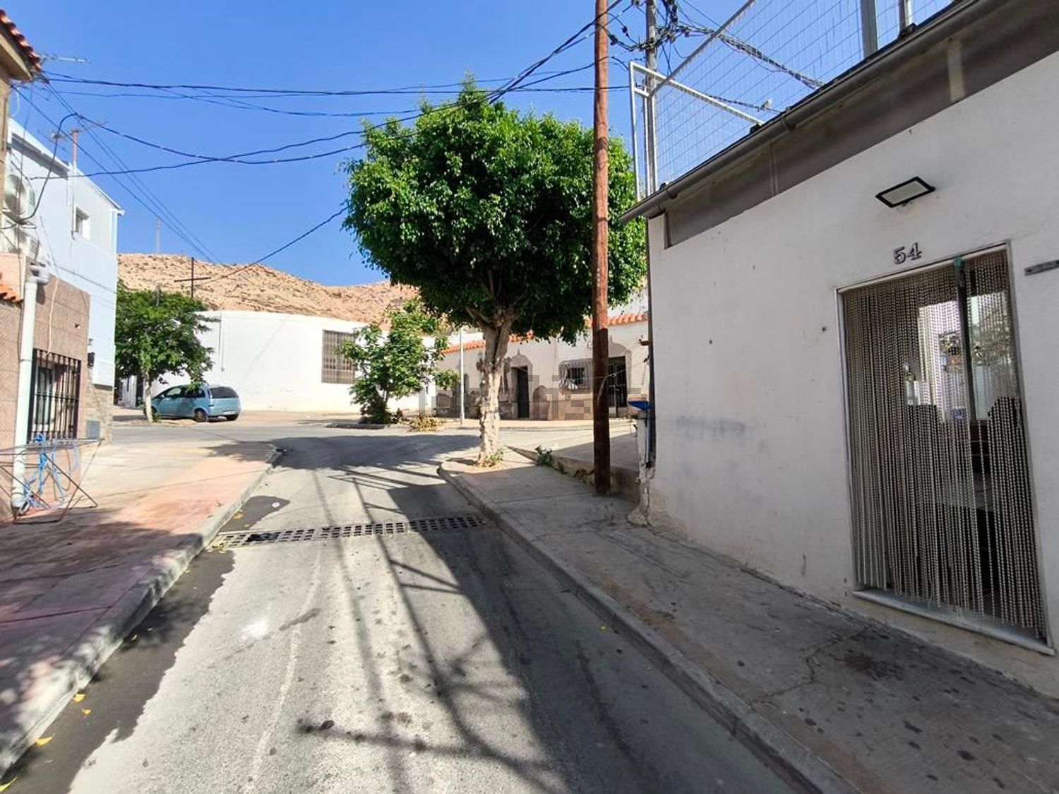 Imagen 15 de Chalet adosado en venta en Calle Potera, La Chanca - Pescadería, Almería